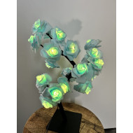 Rozenboom lamp -- 24 LED - Babyblauwe blaadjes - Tafellamp - Decoratielamp - Liefdesontwerp