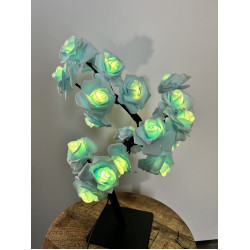 Rozenboom lamp -- 24 LED - Babyblauwe blaadjes - Tafellamp - Decoratielamp - Liefdesontwerp