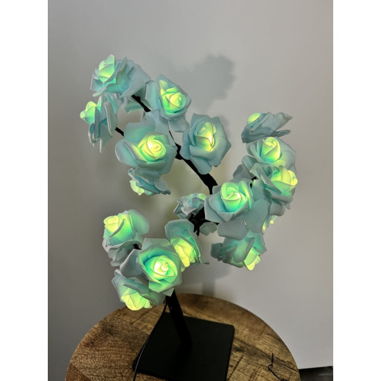 Rozenboom lamp -- 24 LED - Babyblauwe blaadjes - Tafellamp - Decoratielamp - Liefdesontwerp