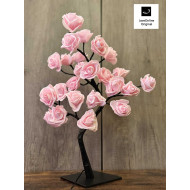Rozenboom lamp -- 24 LED - Roze blaadjes - Tafellamp - Decoratielamp - Liefdesontwerp