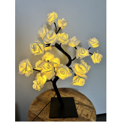 Rozenboom lamp -- 24 LED - Witte blaadjes groot - Tafellamp - Decoratielamp - Liefdesontwerp