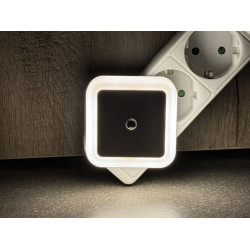 Led nachtlicht met sensor modern -- warm - automatisch aan bij duisternis